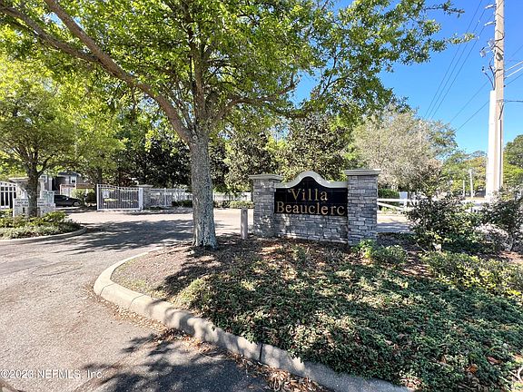 4th image of 9626 Belda Way Unit 11