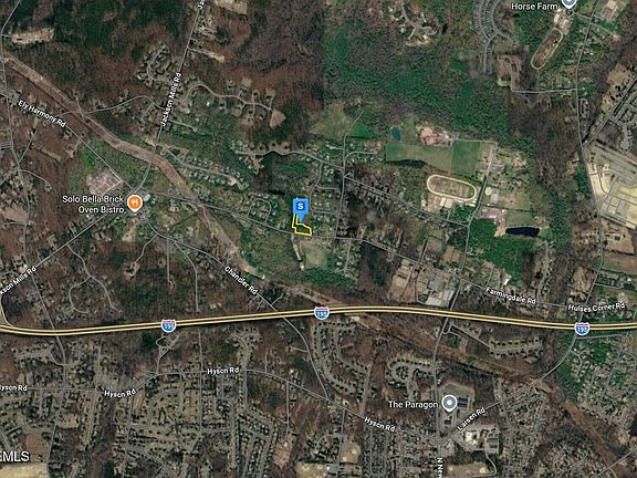 4th image of 850 Farmingdale Road