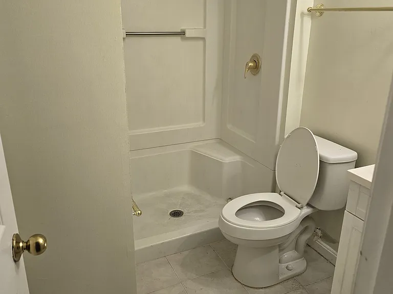 2900 Ritchie Marlboro Rd — Photo 14