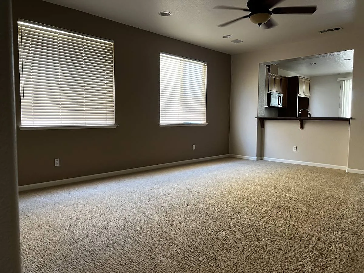 1726 Cocomo Place in Manteca, CA 95337 — Photo 4