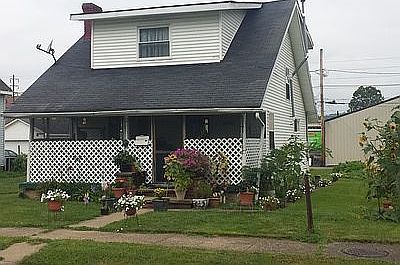 1st image of 1420 Primrose Ave