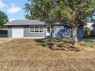 2260 12th Ave, Marion, IA 52302