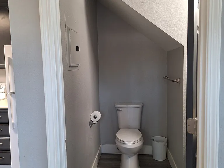 2388 Parker Ave #1 — Photo 4