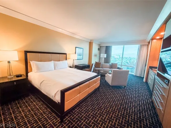 2000 N Fashion Show Dr Unit 1815, Las Vegas, NV 89109