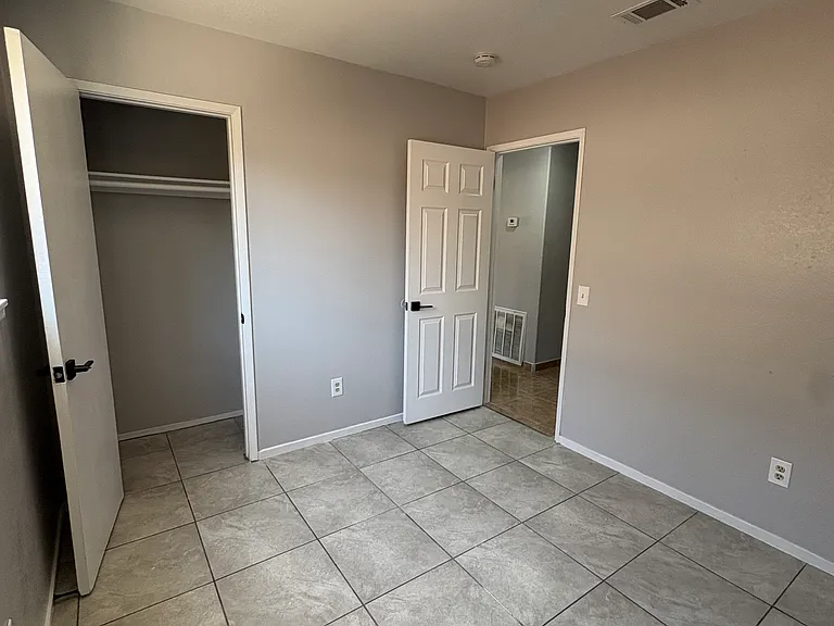 608 C Quiroz St — Photo 26