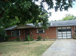 503 S Lake Dr, Kerrville, TX 78028