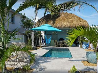 191 3rd St, Key Colony Beach, FL 33051