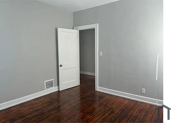 650 S 37th St #6 — Photo 5