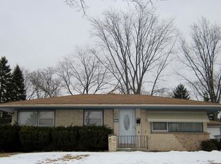 6020 N 99th St, Milwaukee, WI 53225