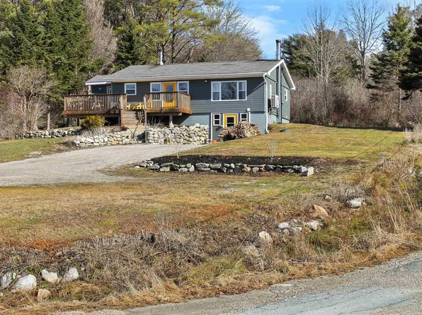 9 Scotch Cove Rd, Chester, NS B0J 1J0