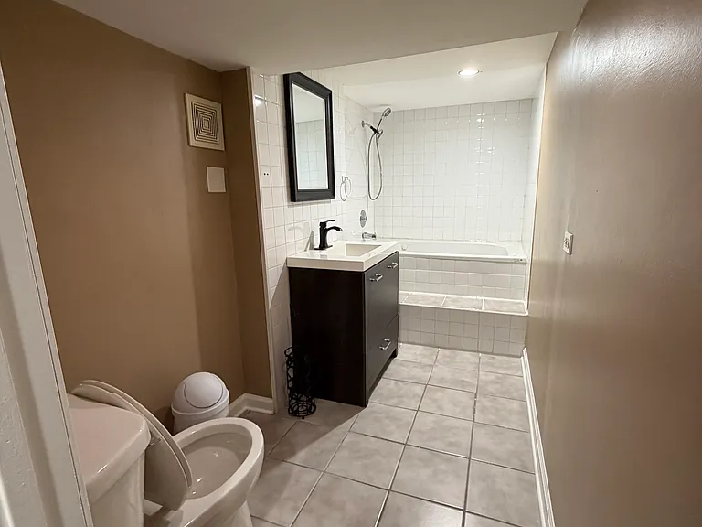 145 S 19th Ave #BASEMENT — Photo 7