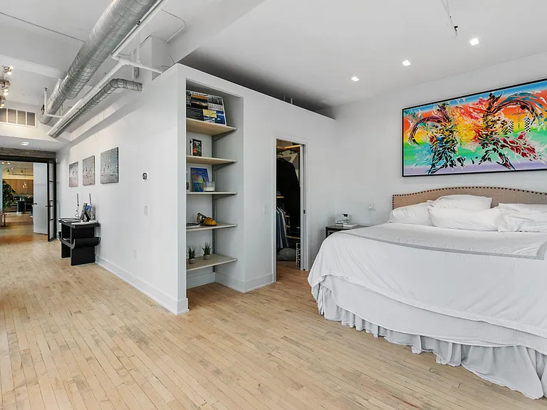 290 Market St #702 — Photo 27