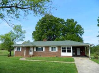 4400 Charlie Hipp Rd, Charlotte, NC 28214