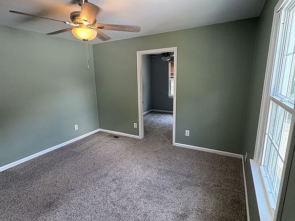 3rd image of 526 9th St