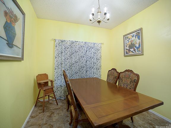 4th image of 5326 Mountain Vista Dr