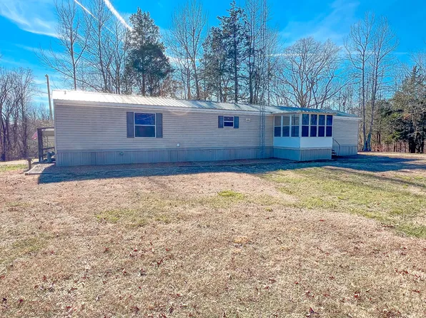 348 Horseshoe Bend Rd, Linden, TN 37096