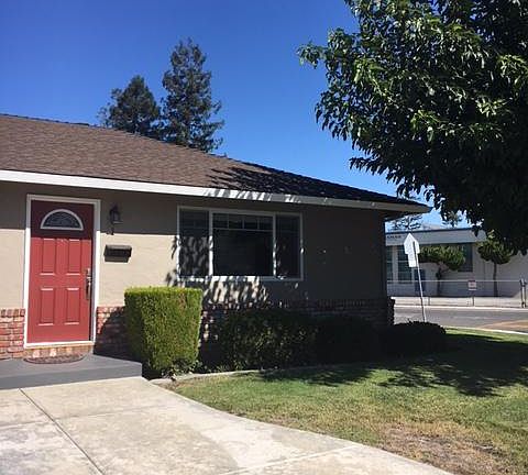 4th image of 2309 Karen Dr