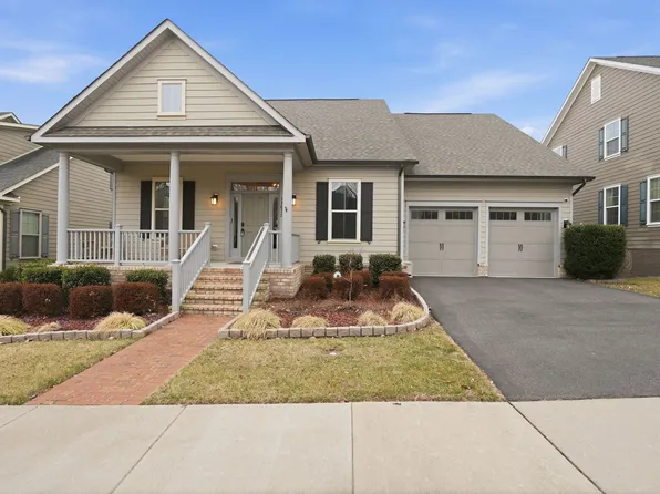 17072 Silver Arrow Dr, Dumfries, VA 22026