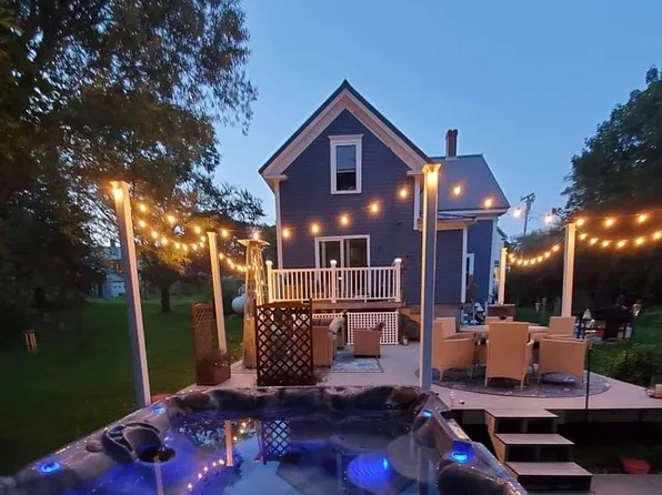 14 Hawkes Ave, Eastport, ME 04631