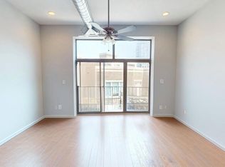707 N Milwaukee Ave #4R, Chicago, IL 60642