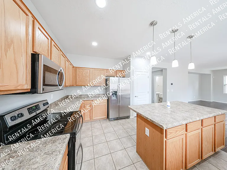 4563 E Oxford Ln — Photo 14