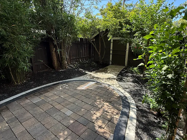 331 Pleasant St — Photo 62