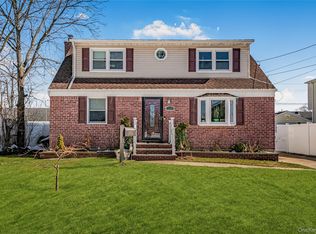 739 N Ascan Street, Elmont, NY 11003