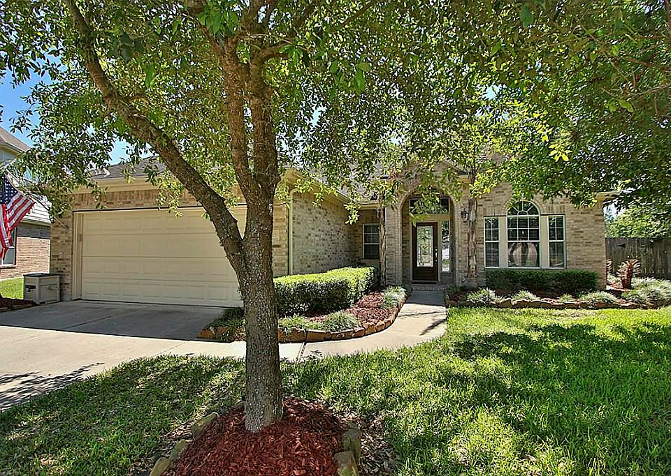 1st image of 25617 Thornhill Creek Ct
