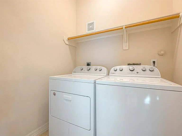 10355 Panther Point Dr — Photo 31