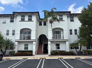 8960 NW 97th Ave APT 110, Doral, FL 33178