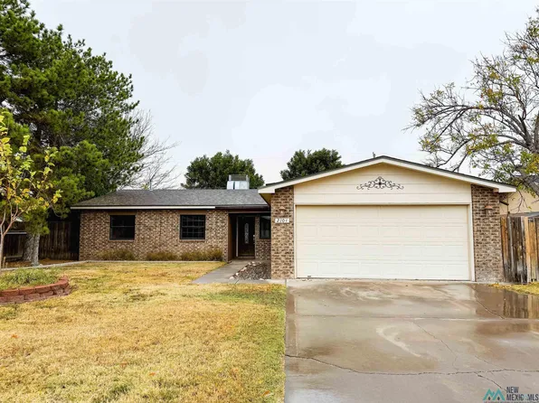 2104 W Bullock Ave, Artesia, NM 88210