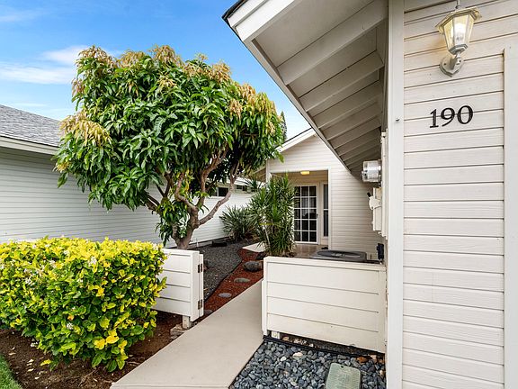2nd image of 75-217 Nani Kailua Dr APT 190