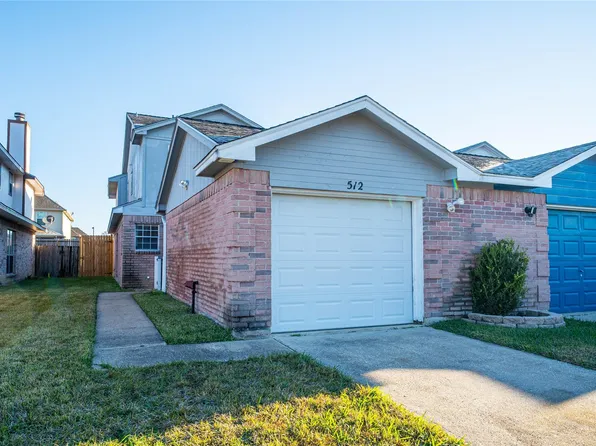 512 Birdsong Dr, League City, TX 77573