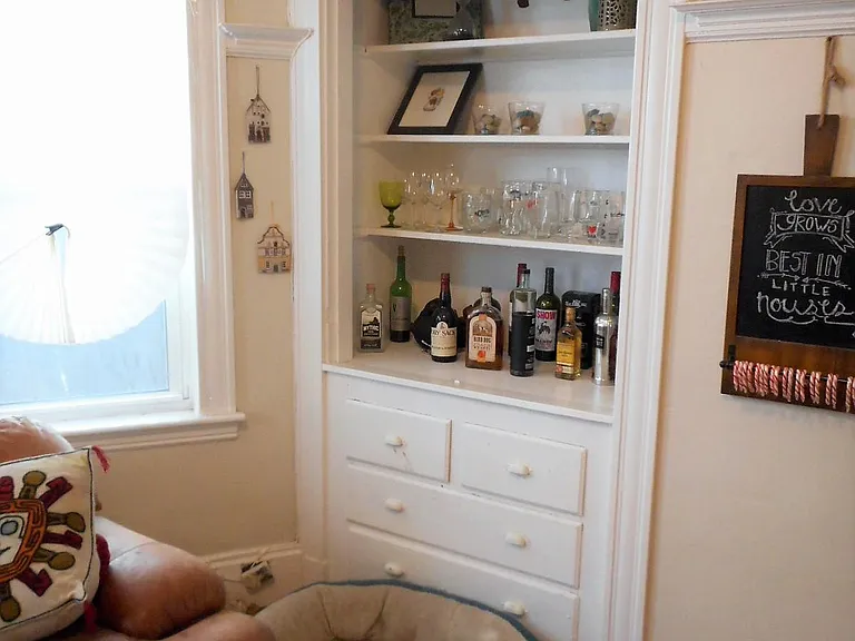 15 Rowell St #1 — Photo 5