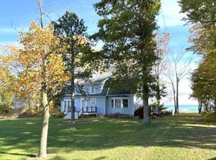 4660 N Lakeshore Rd, Deckerville, MI 48427