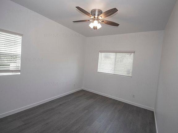 5th image of 607 Civic Center Dr #1