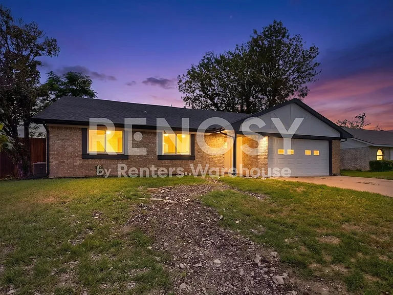 507 S Spring Creek Dr — Photo 1