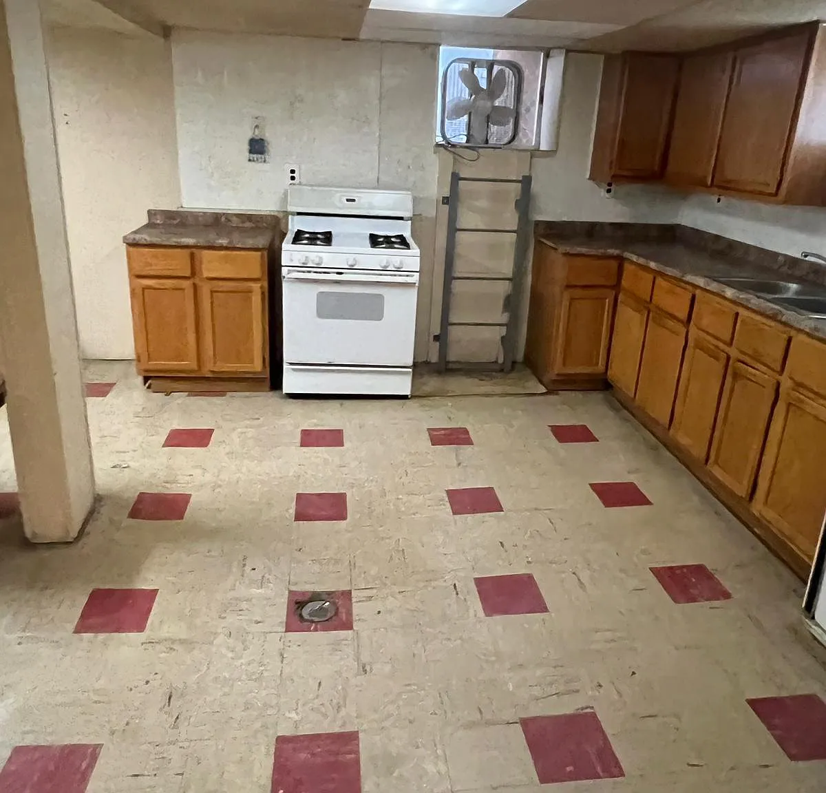 Coleman St, Dearborn — Photo 4