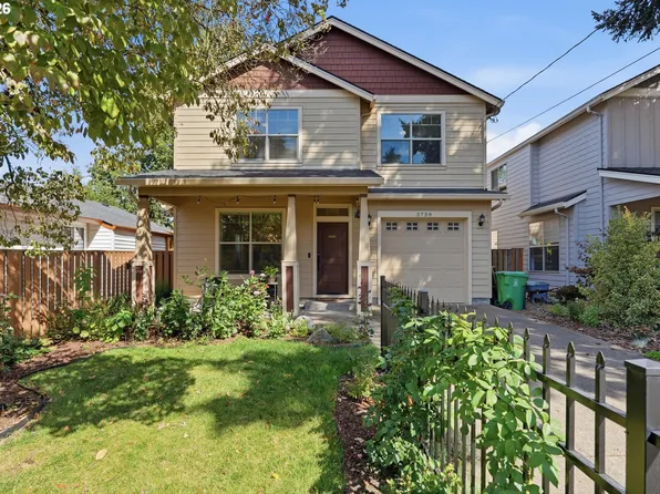 5759 NE Ainsworth St, Portland, OR 97218