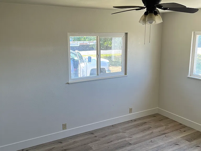 4693 County Rd E — Photo 11
