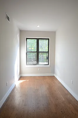 Rented by Miron Realty Group | media 90