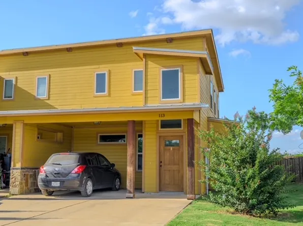 113 Bridle Dr #113, Tioga, TX 76271