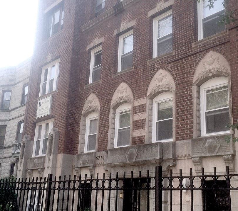 2nd image of 5710 N Winthrop Ave #4