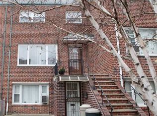 6768 78th St, Middle Village, NY 11379