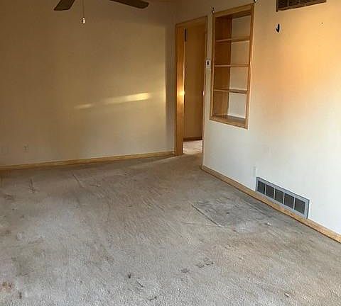 2nd image of 303 S Cox St