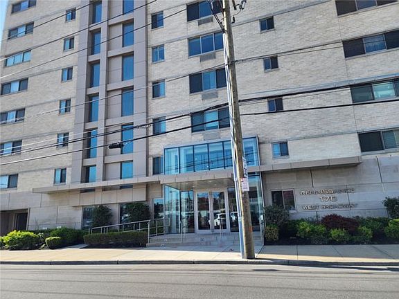3rd image of 170 W Broadway APT 7G