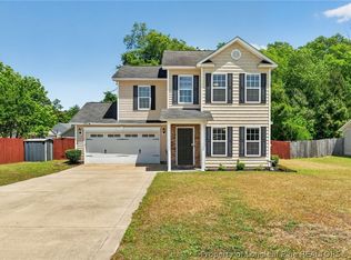 1213 Screech Owl Dr, Hope Mills, NC 28348