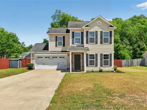 1213 Screech Owl Dr, Hope Mills, NC 28348