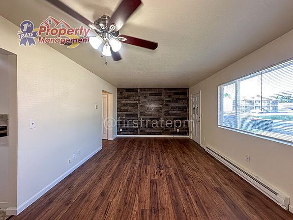 5th image of 1824 N Crestmont Dr
