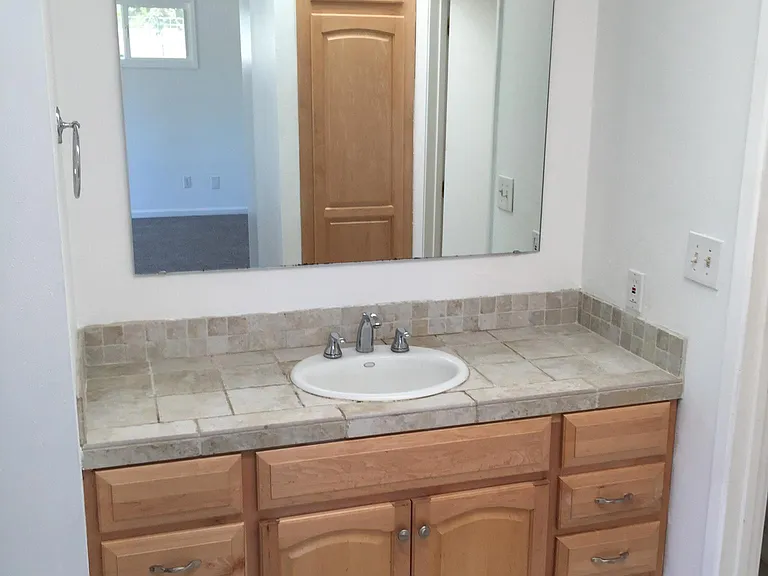 971 Palmetto Ave — Photo 10
